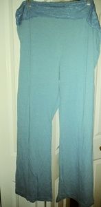 Stretchy yoga type pants